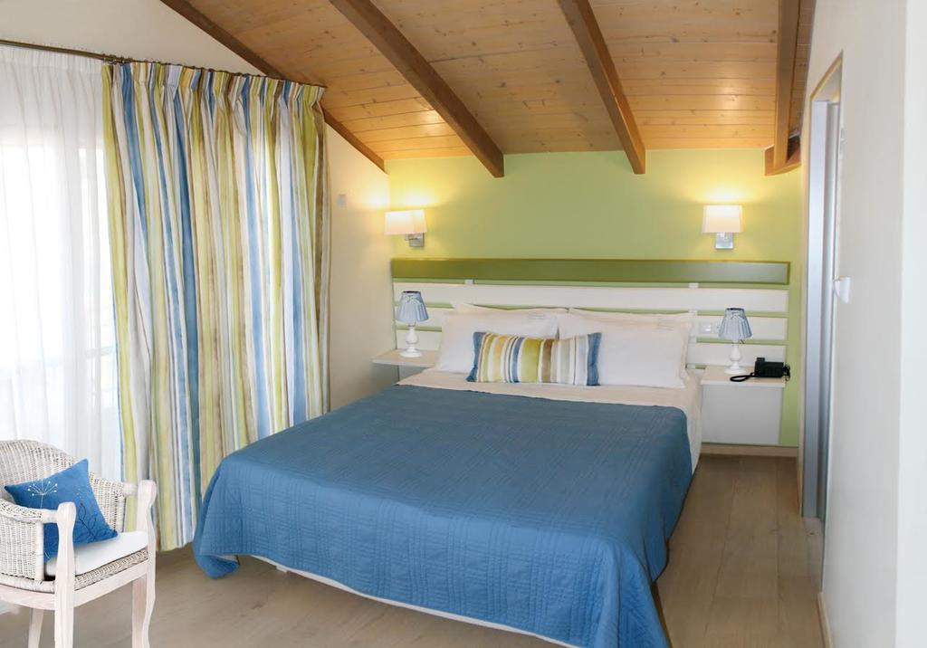 Whitesands Beach Resort Paralia Vrachou Eksteriør bilde
